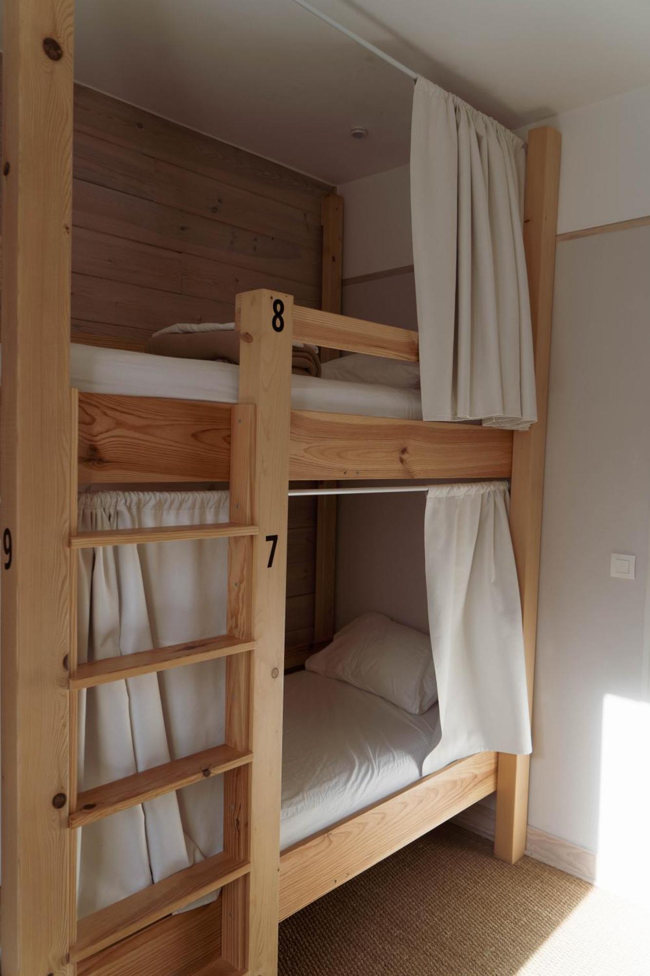 L'Escale Surf Hostel - Auberge De Jeunesse Guéthary Rom bilde