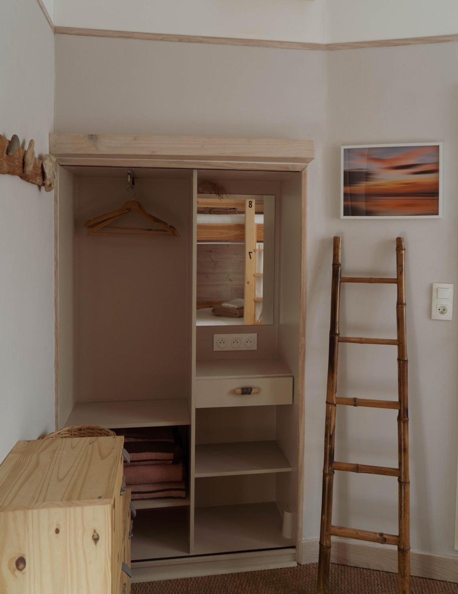 L'Escale Surf Hostel - Auberge De Jeunesse Guéthary Rom bilde